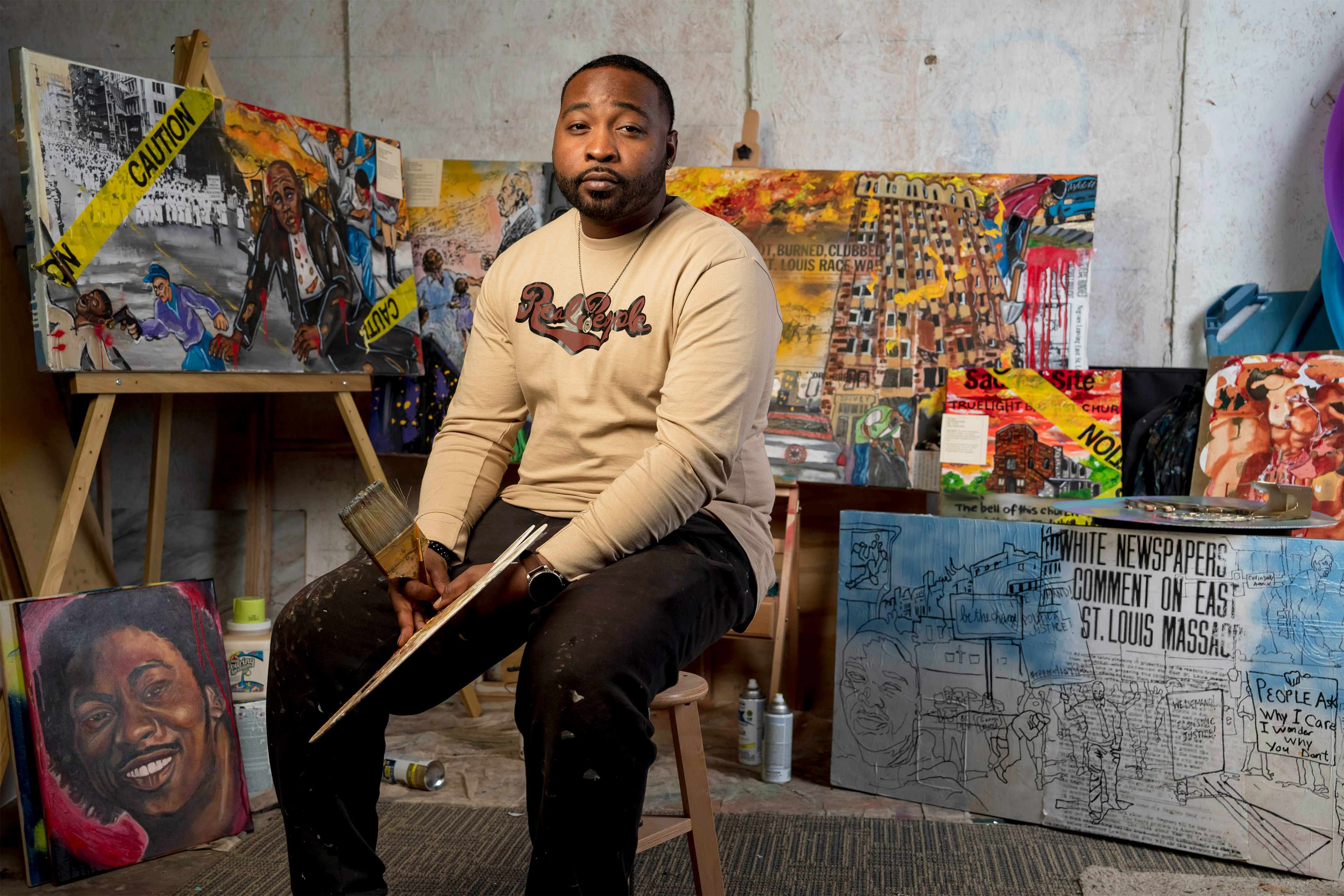 Para combatir la violencia con armas de fuego, artista convierte las balas en arte