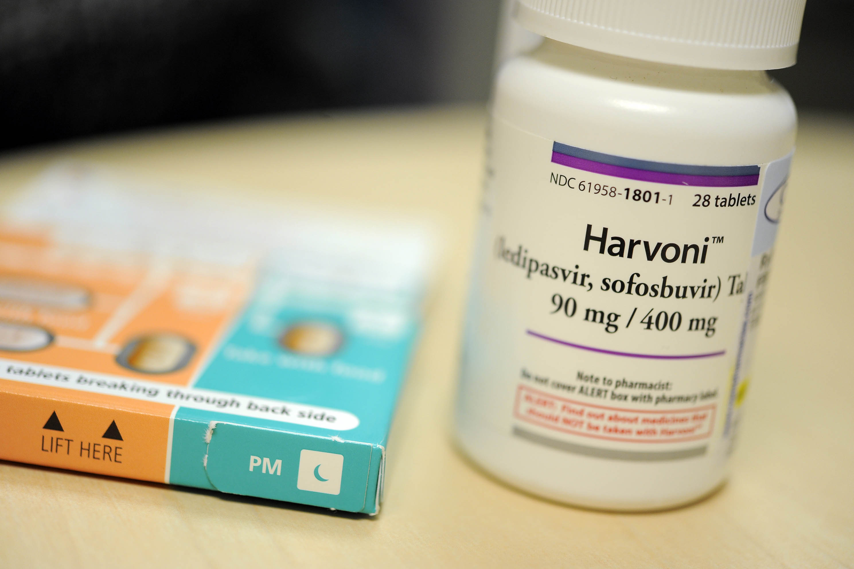 Resurge la hepatitis C, ¿podrá el plan de Biden eliminar este viejo flagelo en cinco años? – California Healthline