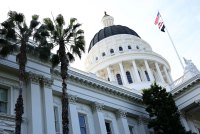 A photo of the exterior of California's capitol building.